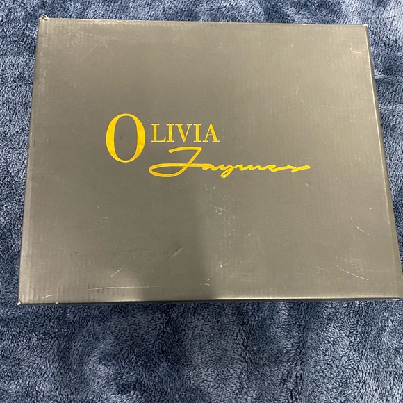 ⬇️PRICE⬇️ OLIVIA Ferguson - Black and Gold Sequence Bootie - size 7 - Picture 3 of 10